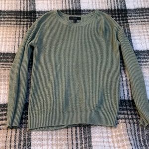 Light green knitted sweater